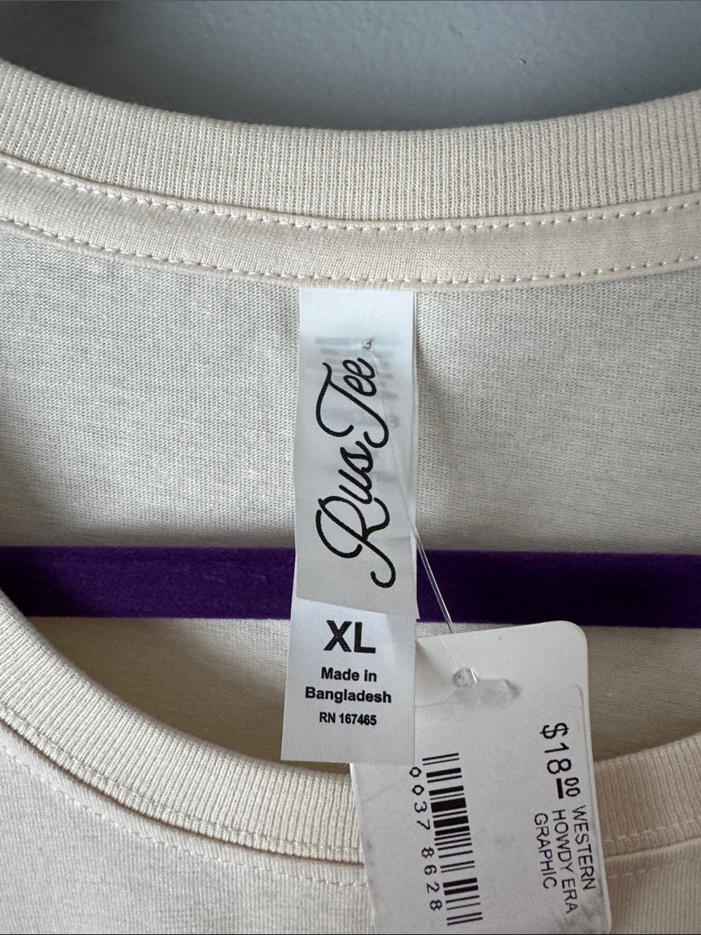 RusTee Cream Graphic T‑Shirt with red Accent - Picture 2 of 4
